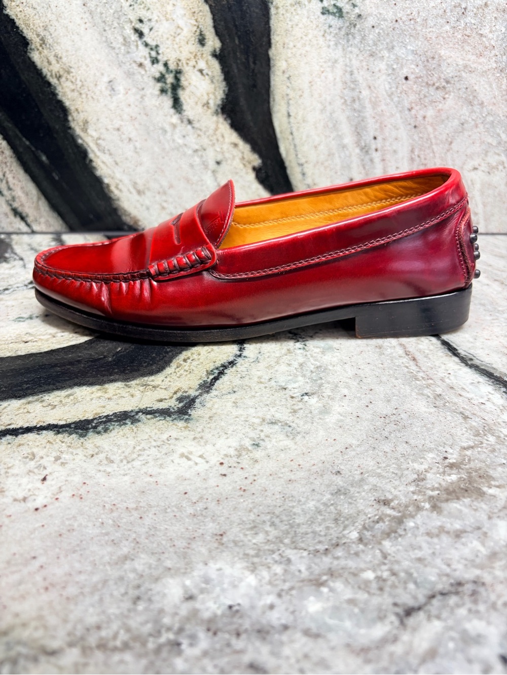 Tod’s Women’s Red Leather Penny Loafers Italy EU 38 US 8 Driving Shoes - Picture 6 of 11